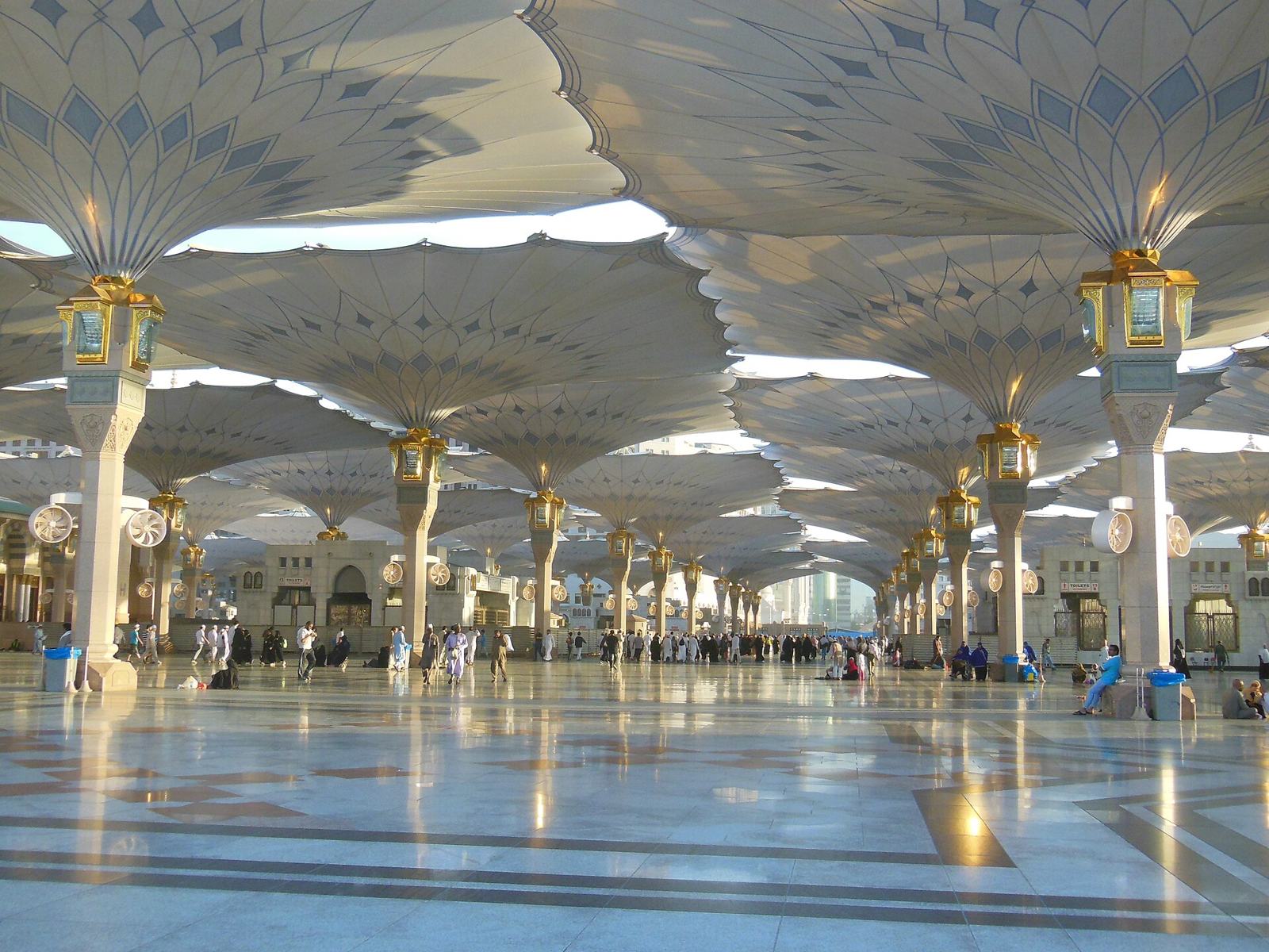 The courtyard under open umbrellas